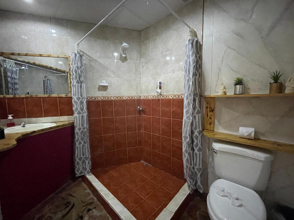 Vara Blanca  Poas Volcano La Paz Tiquicia Lodge חדר תמונה